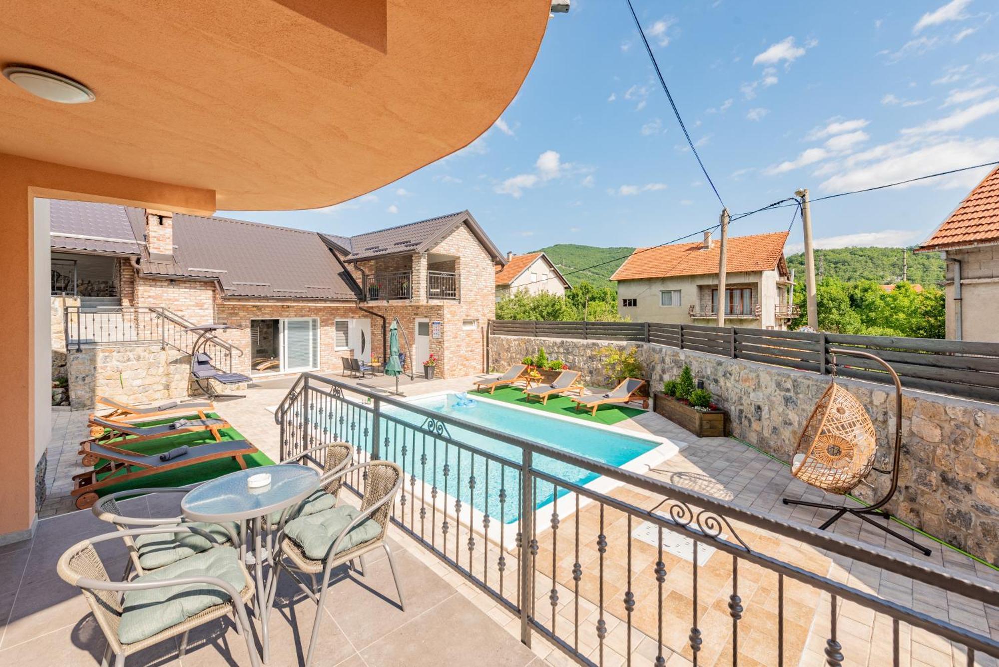 Apartman Toni Gračac Zewnętrze zdjęcie